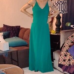 Elegant Green Maxi Dress